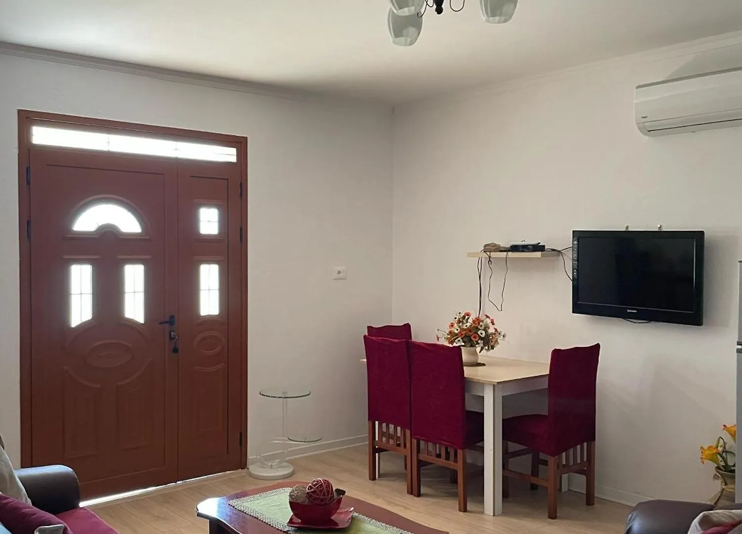 Guest House Miracle Garden Vlore 0*,  Albania