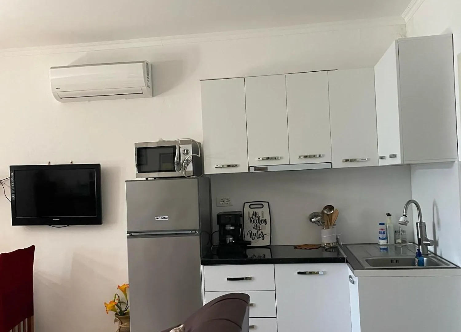 וילה Vlorë Guest House Miracle Garden אלבניה